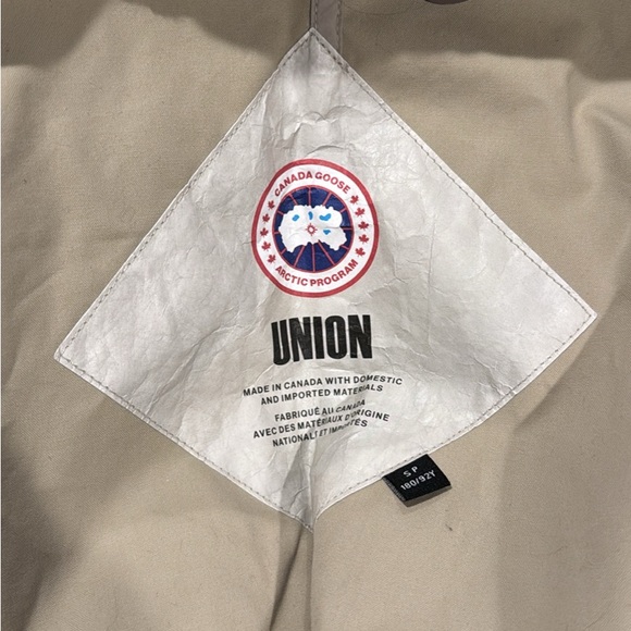 Canada Goose trench coat - Picture 3 of 11